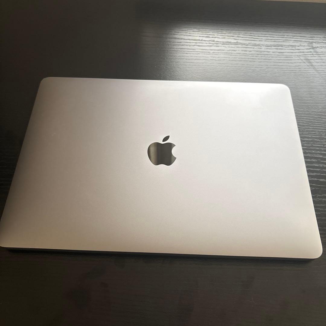 Apple Mac book air m1（早い者勝ち）