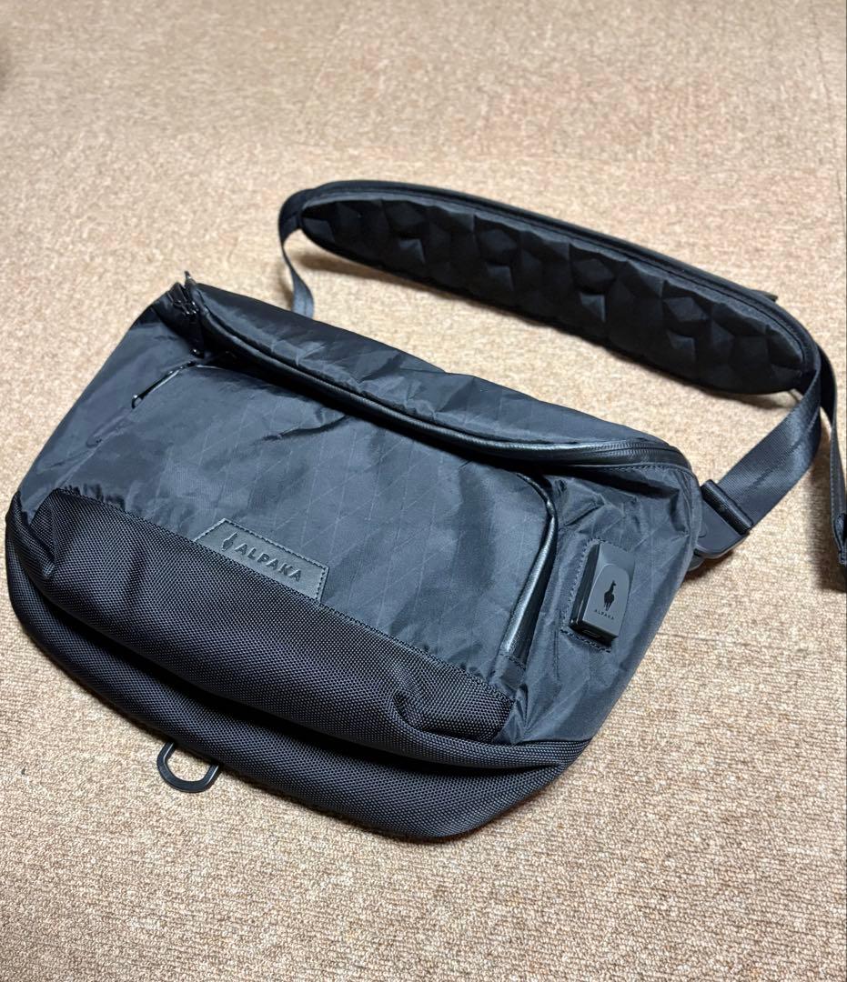 KazwakALPAKA BRAVO SLINGMAX 新品 ブラック 黒