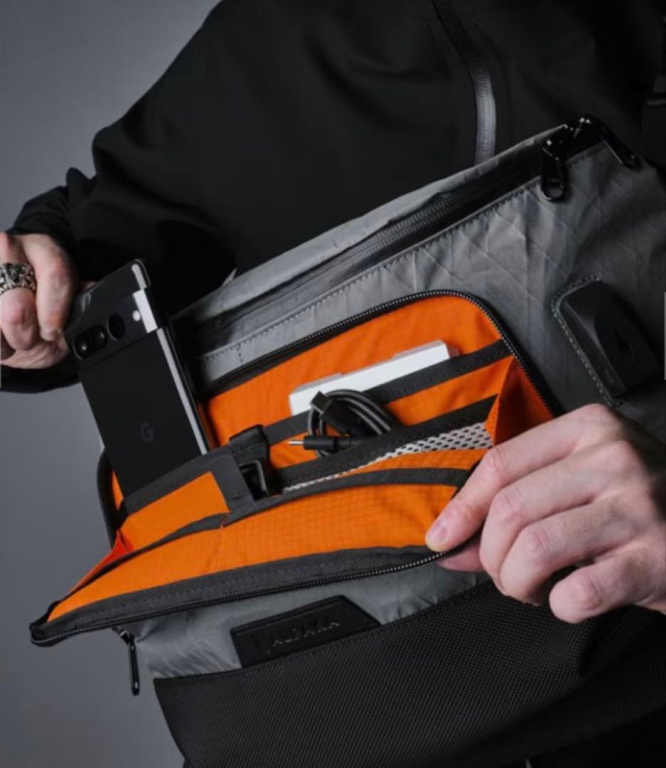 KazwakALPAKA BRAVO SLINGMAX 新品 ブラック 黒