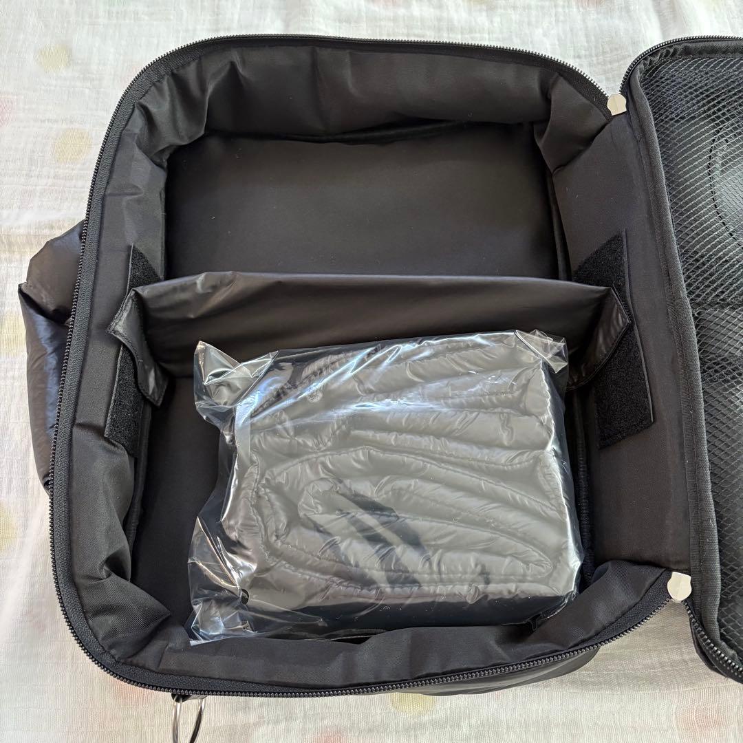 最新式【新品】マグネット式　calin カラン マザーズバッグ BLK