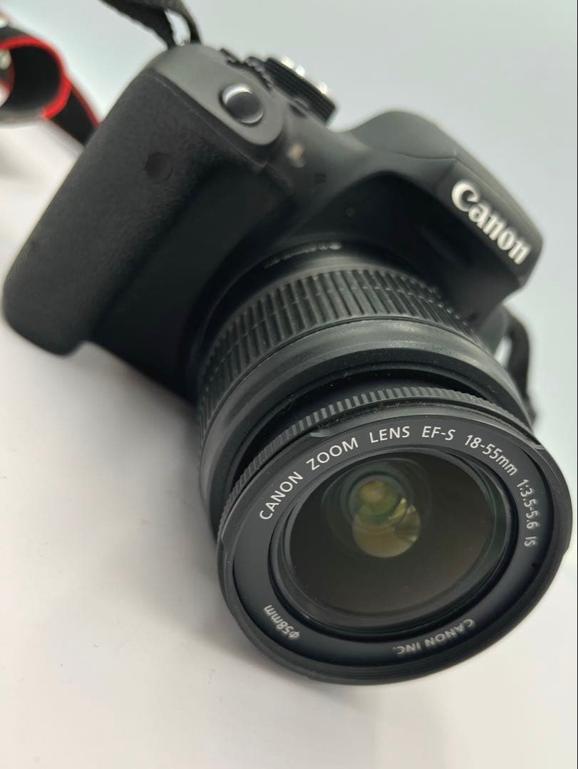 【返品保証】Canon EOS kiss x8i ダブルレンズ デジタル一眼レフ