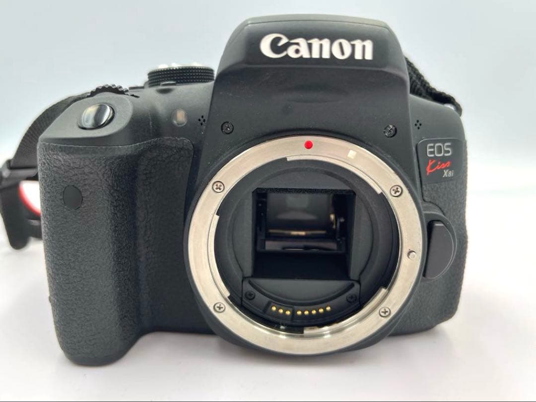 【返品保証】Canon EOS kiss x8i ダブルレンズ デジタル一眼レフ