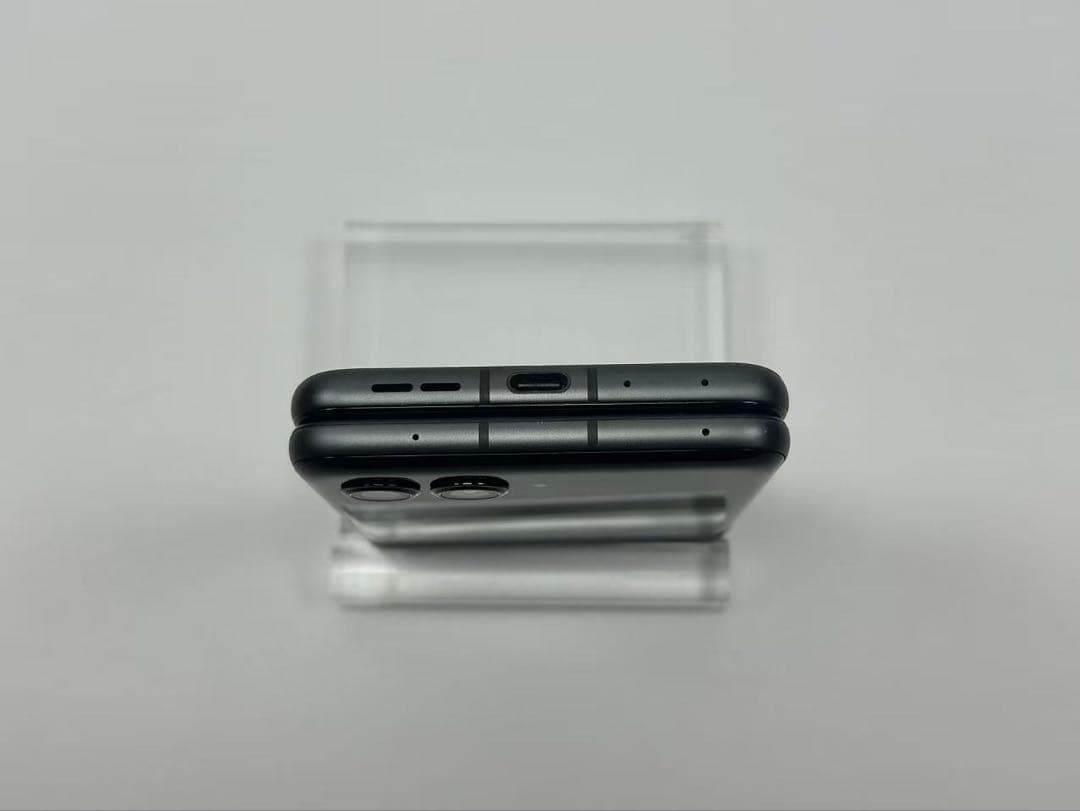 MOTOROLA razr 50 256GB アメリカ版