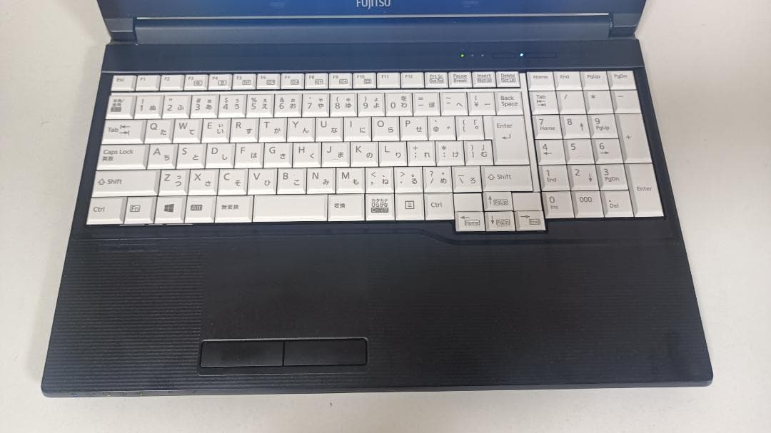 ⭐ノートパソコン⭐FUJITSU 第六世代intel SSD128G メモリ8G