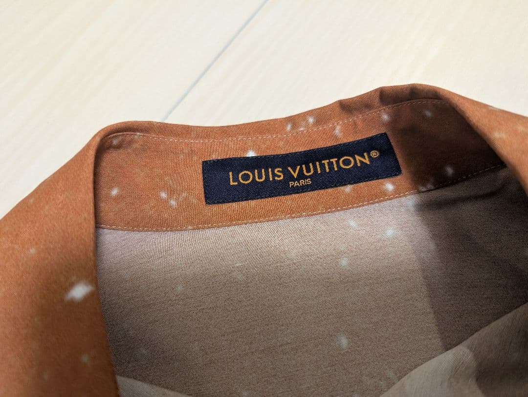 【新品未使用】Louis Vuittonプリーテッドロングスリープシャツ【MO】