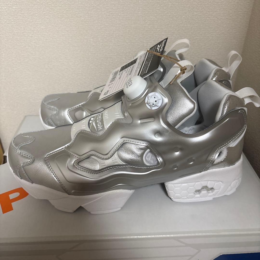 稲葉浩志モデル Reebok インスタポンプフューリー　シルバー 27.0cm