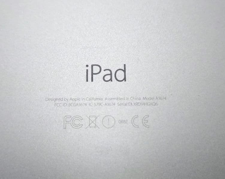 iPad本体 Apple iPad Pro 9.7 128GB Wi-Fi Cellular