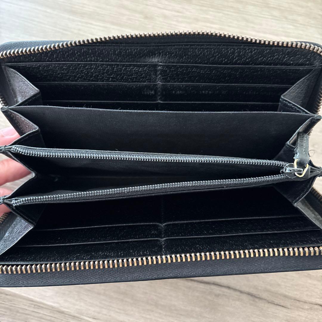 GUCCI ブラックレザー 長財布 GGロゴ