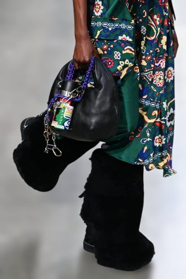 入手困難★sacaiサカイ★UGGアグThigh High Bootブーツ