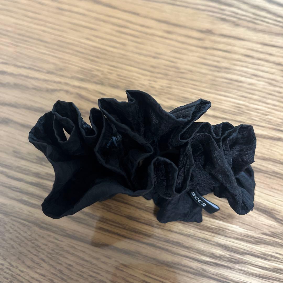 acca ブラック シュシュ　マシュマロシュシュ