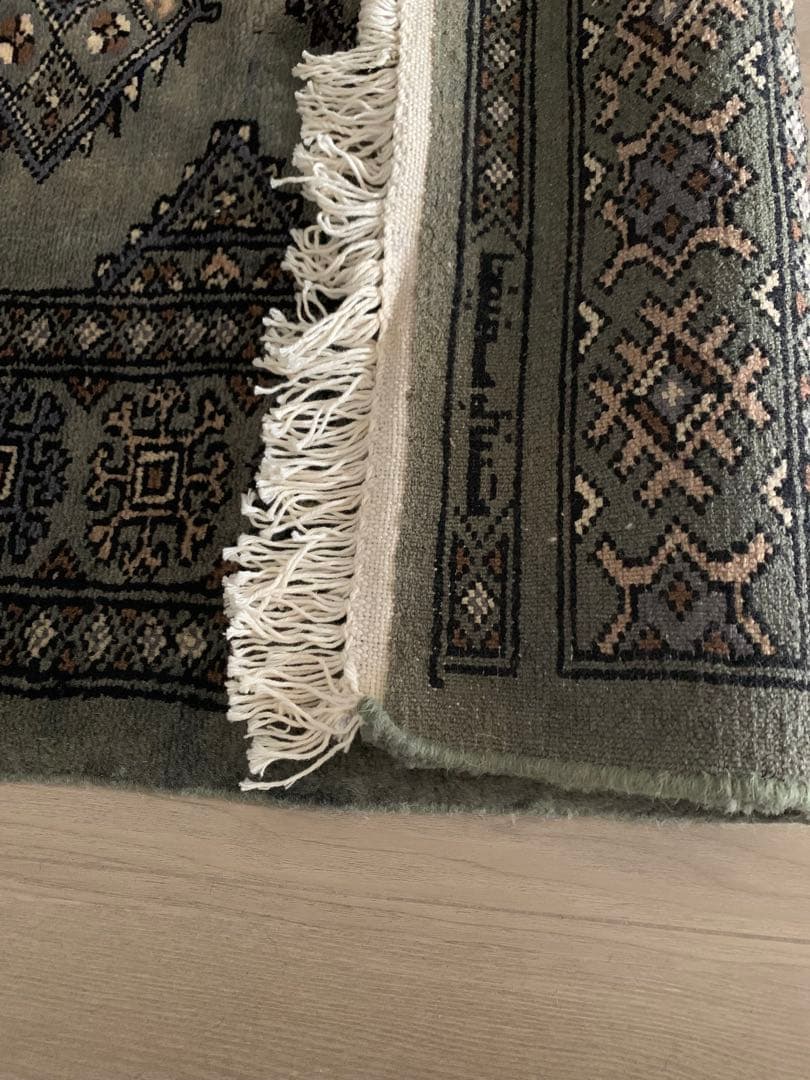 パキスタンラグ 約124cm x 80cm