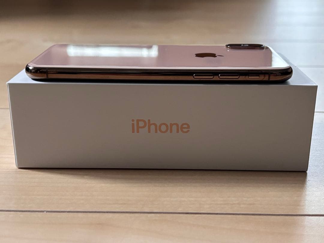 iPhone XS 256GB ゴールド