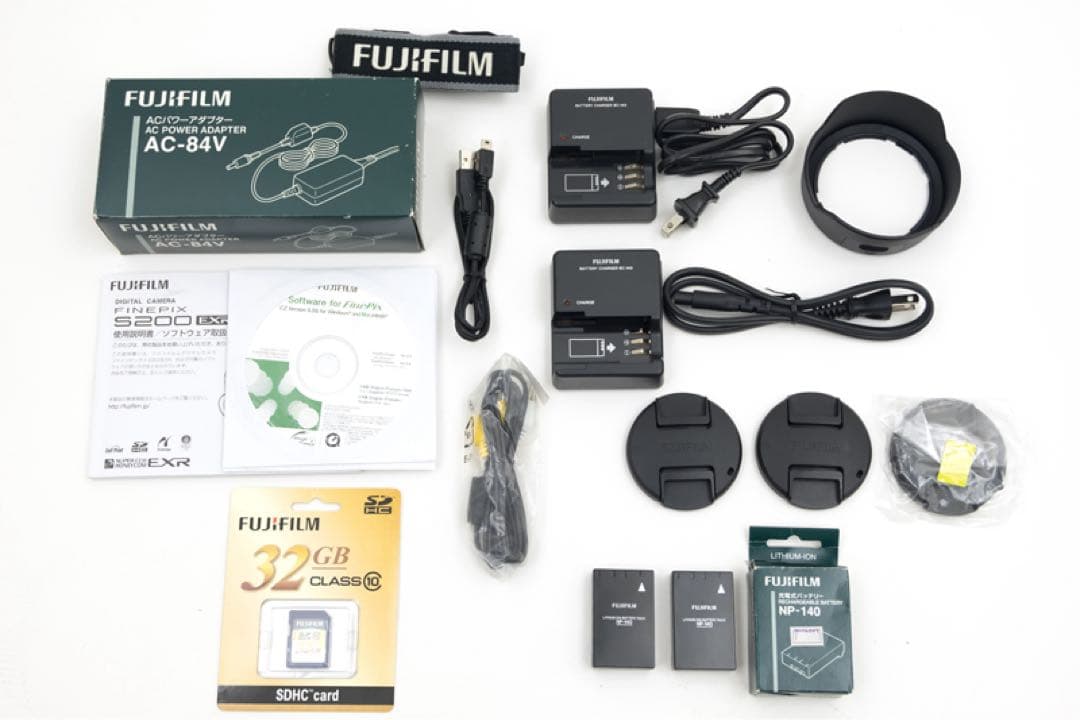 FUJIFILM FinePix S200EXR 付属品完備 AC他 おまけ多数