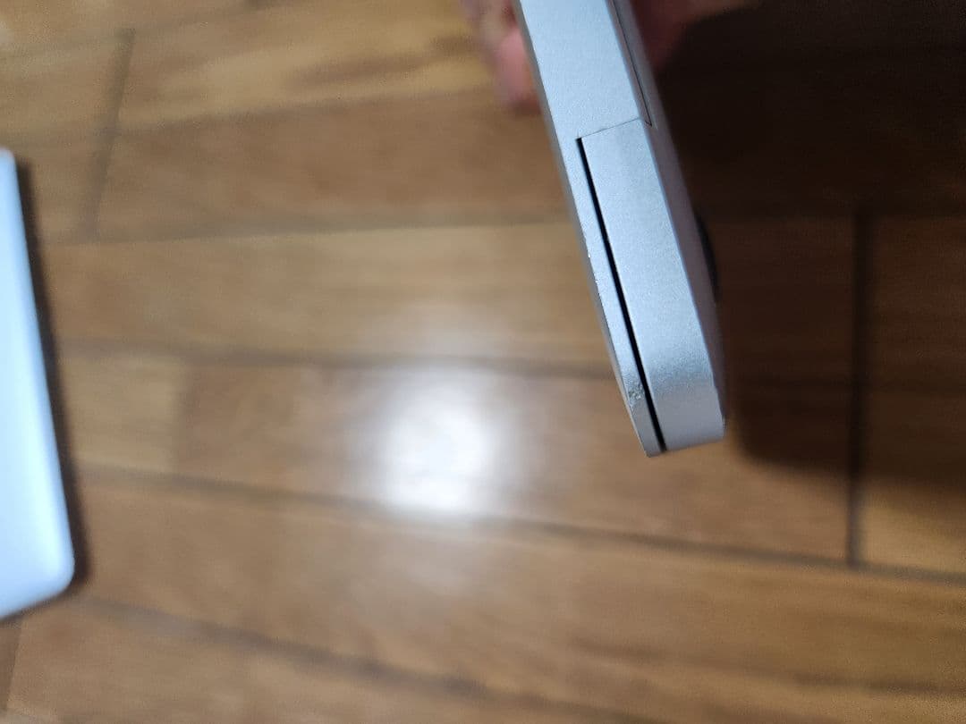 MacBook本体 Macbook Air 2018 8GB/256GB