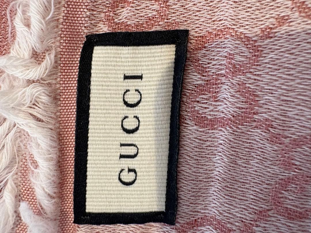 GUCCI ピンク ストール 大判