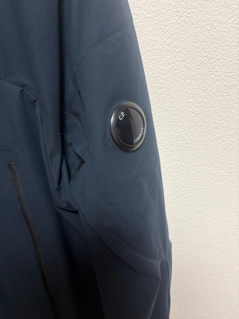 上杉柊平着用CPカンパニー