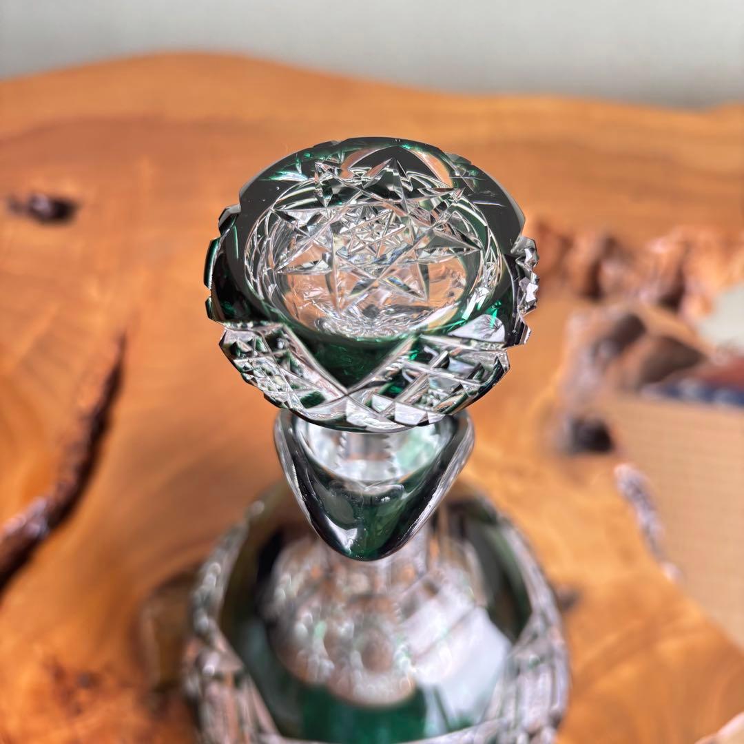 【YienThot】切子ガラス デキャンタ カットガラス ガラス栓付 25