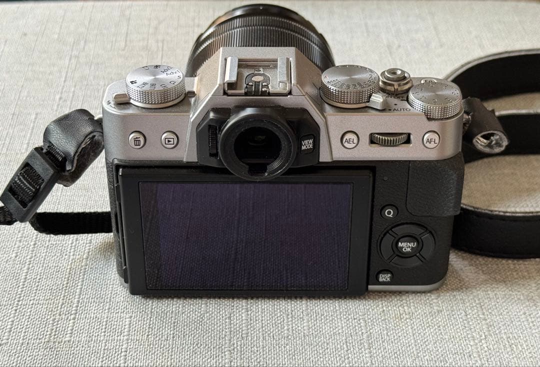 FUJIFILM X-T20 シルバー ミラーレス一眼