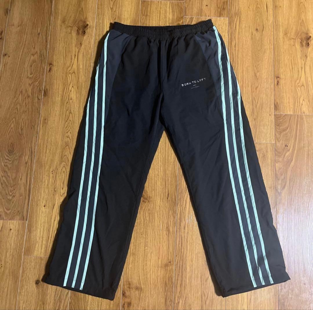 Lyftポップアップ限定セットアップ上XL下L‼️