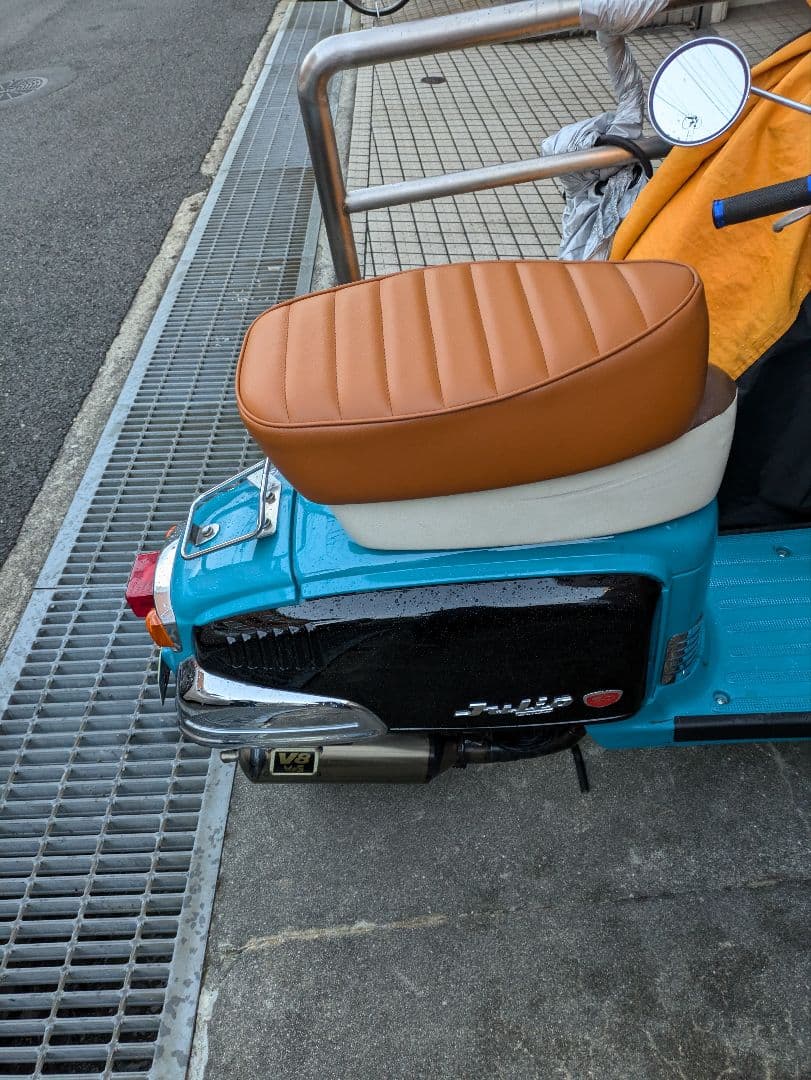 ホンダジュリオAF52のシ―ト　めちゃくちゃお洒落！