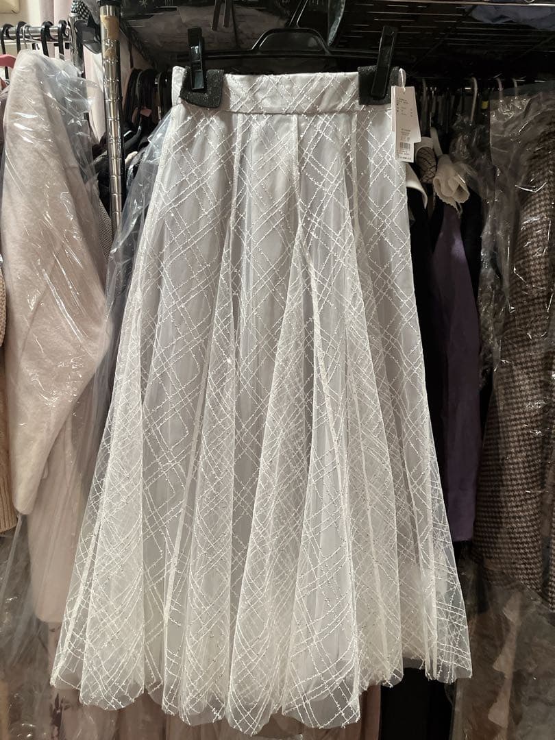 新品未使用dazzlinスパンコールチュールチェックスカート s size