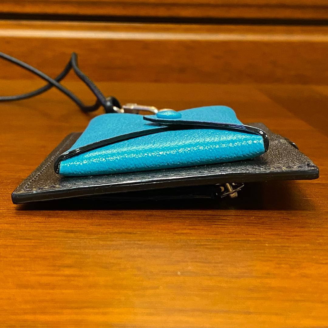 2439【1点限り！新品 3万円】ラルコバレーノ★スマートミニネックウォレット★