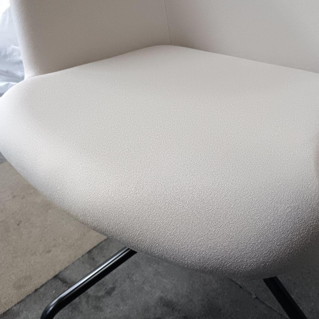 【展示品2025年製】オカムラ　8117　ミーティングチェア　回転椅子