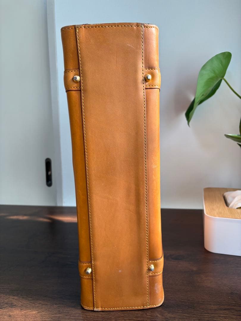 Kitanuma レザーダレスバッグ ブラウン 本革