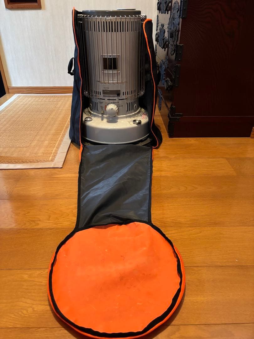 トヨトミ　石油ストーブ KS-67H