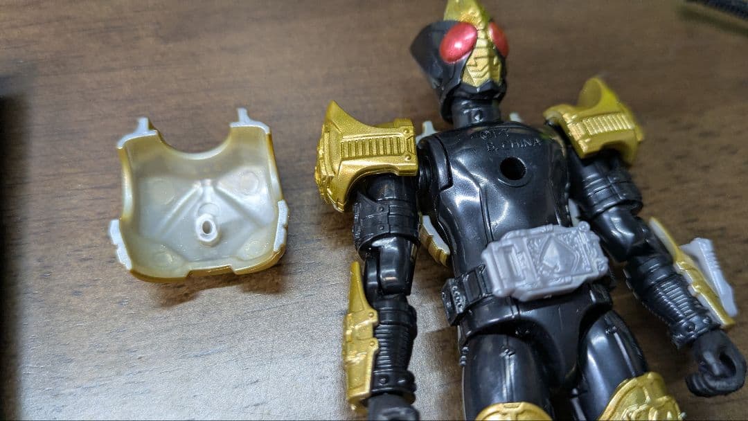 シ*ア様 装動　仮面ライダーブレイド　キングフォーム