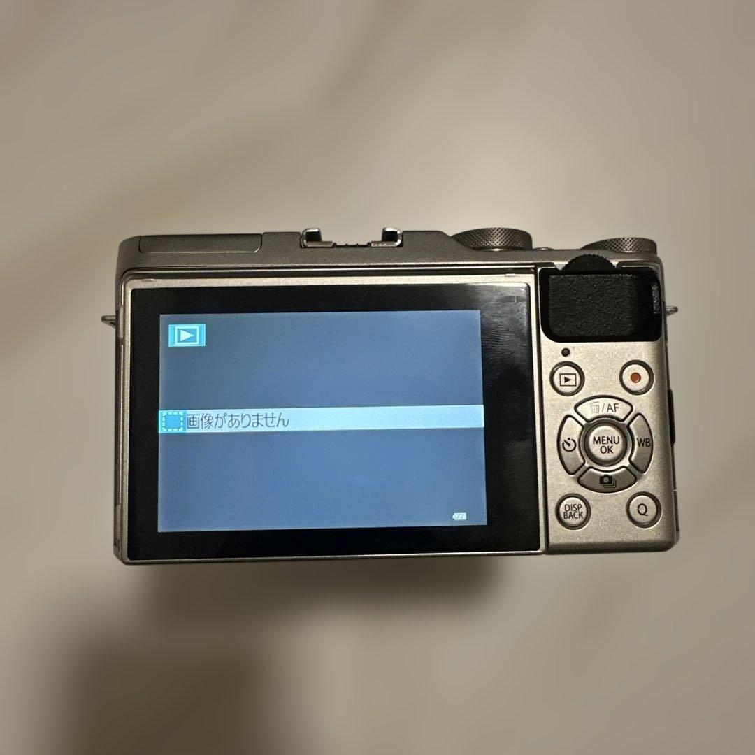 【美品】FUJIFILM X-A3 ミラーレスカメラ シルバー