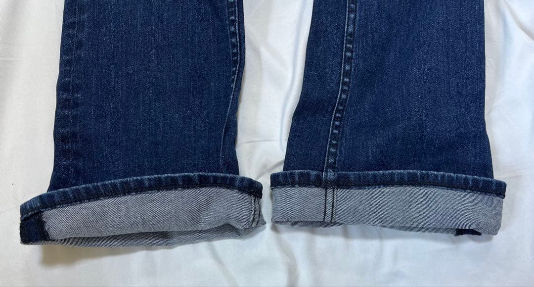 【極美品】YANUK 金子綾 コラボ スリムフレア デニム 25 濃紺 INR