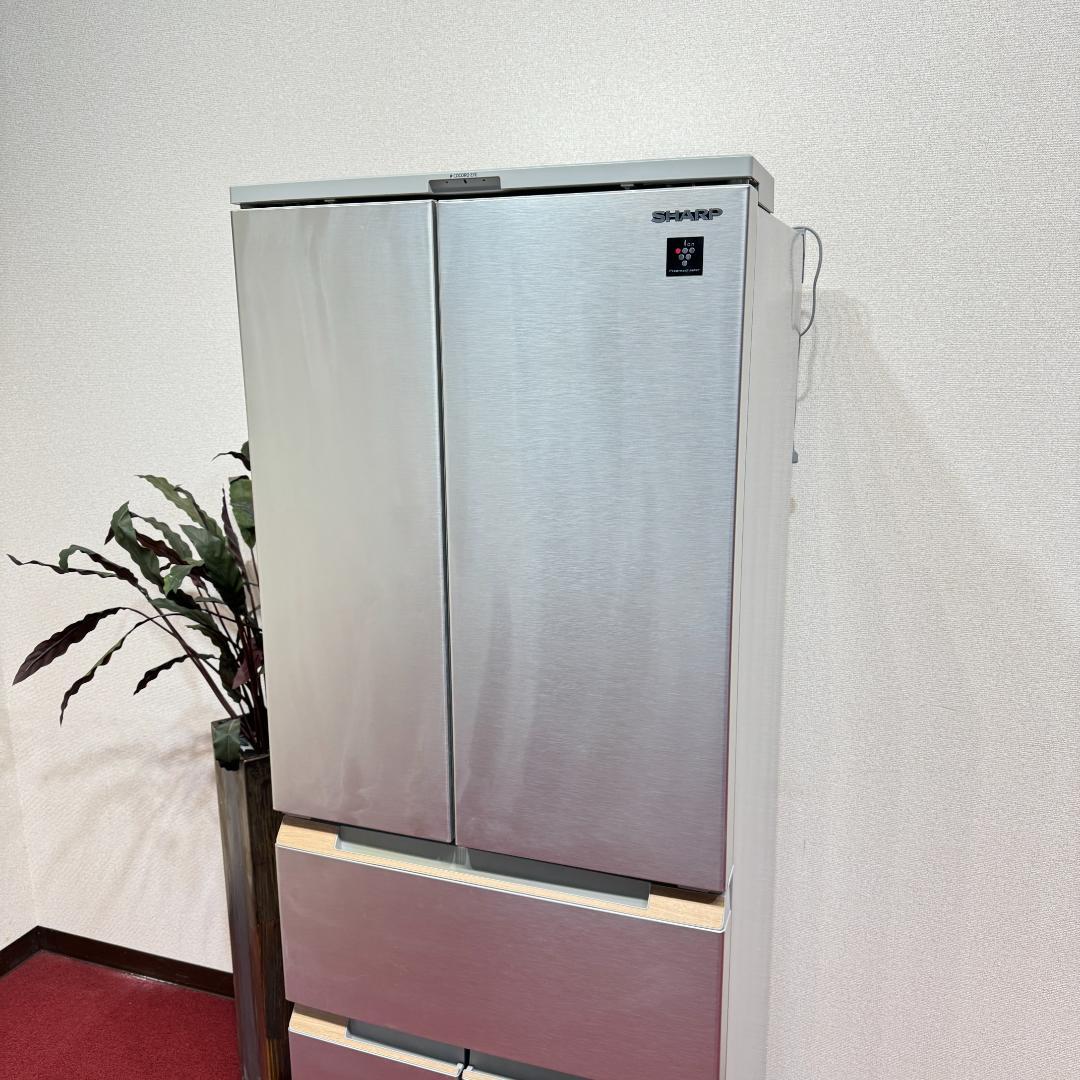 東京23区送料無料　超美品シャープ６ドア観音開き冷蔵庫　2021年製　457L