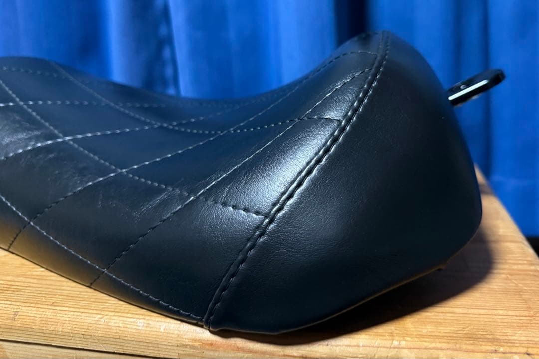 ハーレー スポーツスター LePera ラペラ ソロシート ダイアモンド