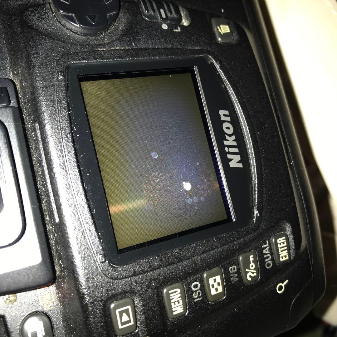 Nikon D70 デジタル一眼レフカメラ