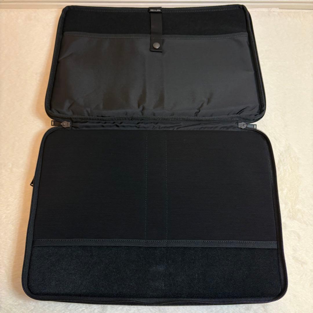 【極美品】　ポーター　PORTER　タブレット　ノートPCケース　赤タグ