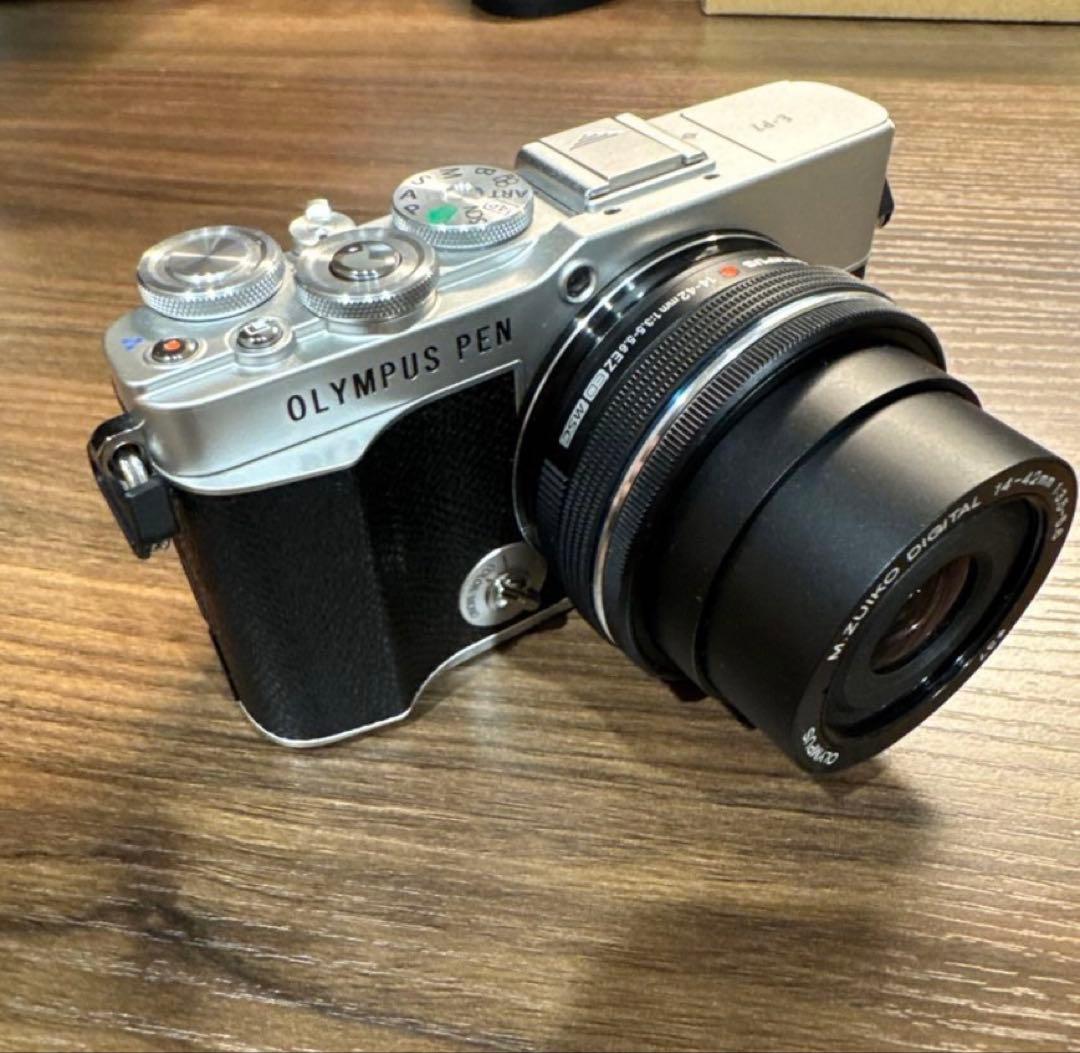 オリンパス　PEN E-P7