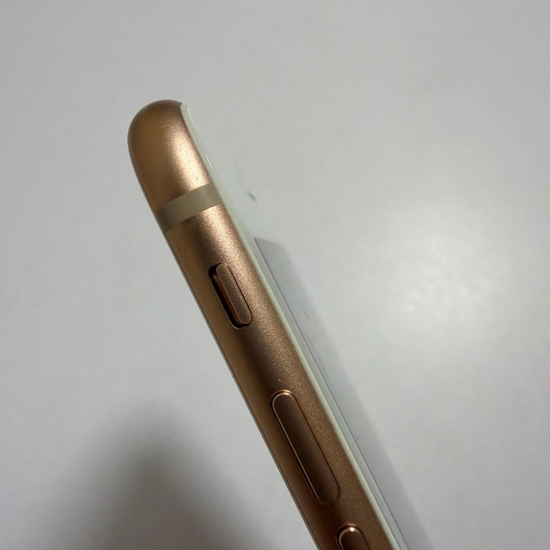 iPhone8 本体 ゴールド 64GB SIMフリー