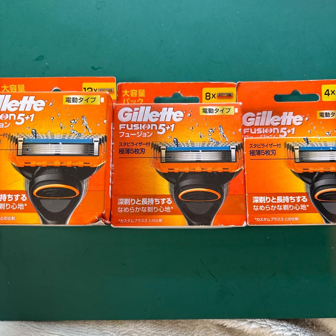 Gillette Fusion 5+1 替え刃 電動12個入り8個入4個入3箱