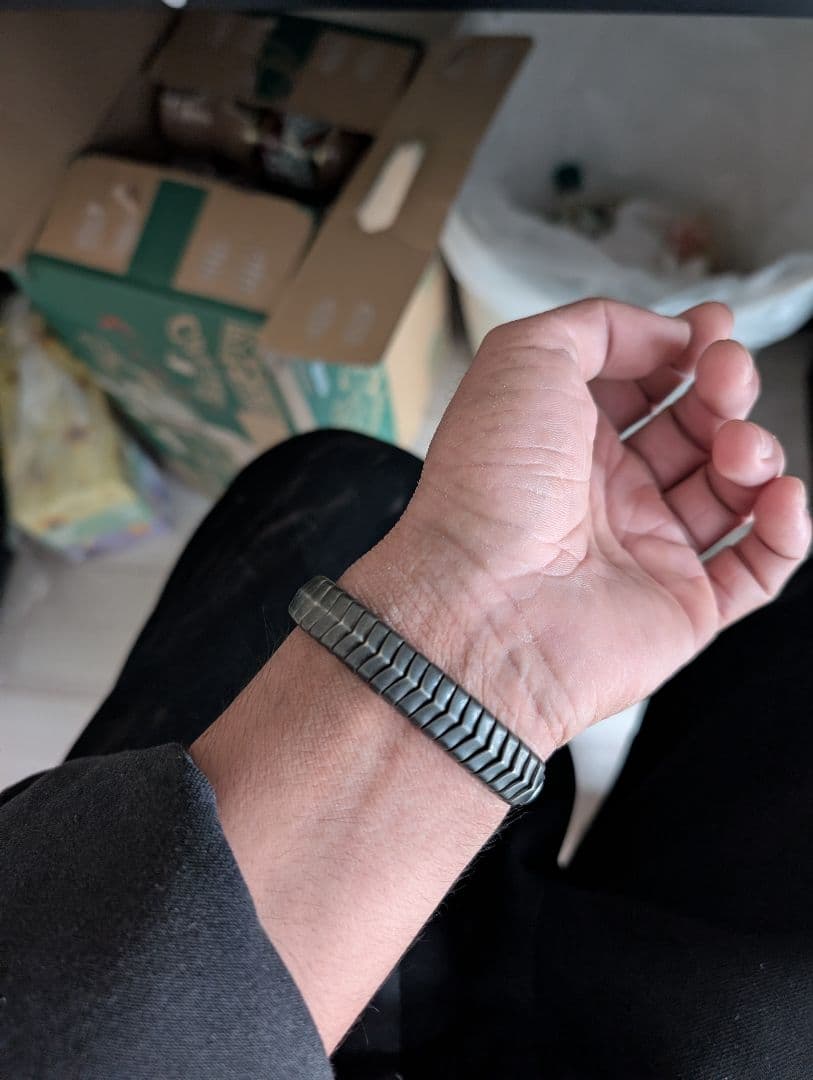 アクセサリー our legacy SPINE BRACELET BLACK