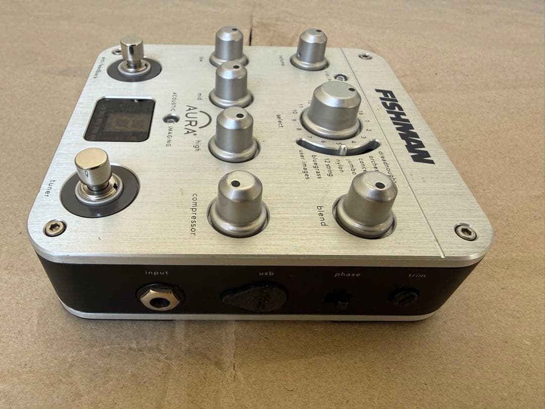 Fishman Aura Spectrum DI フィッシュマンプリアンプ／DI