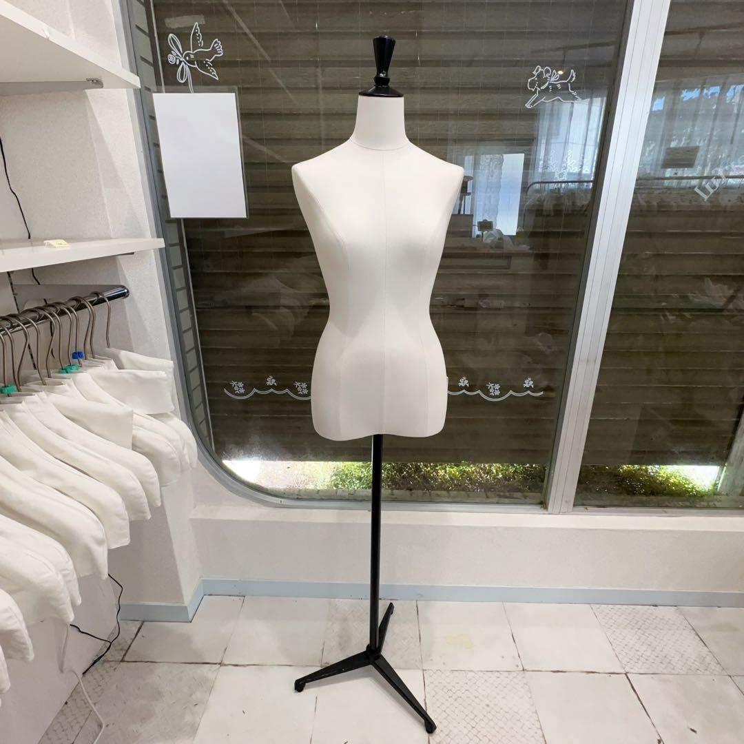 七彩 N-VALUE 女性用トルソー 布製 ブラックスタンド NANASAI