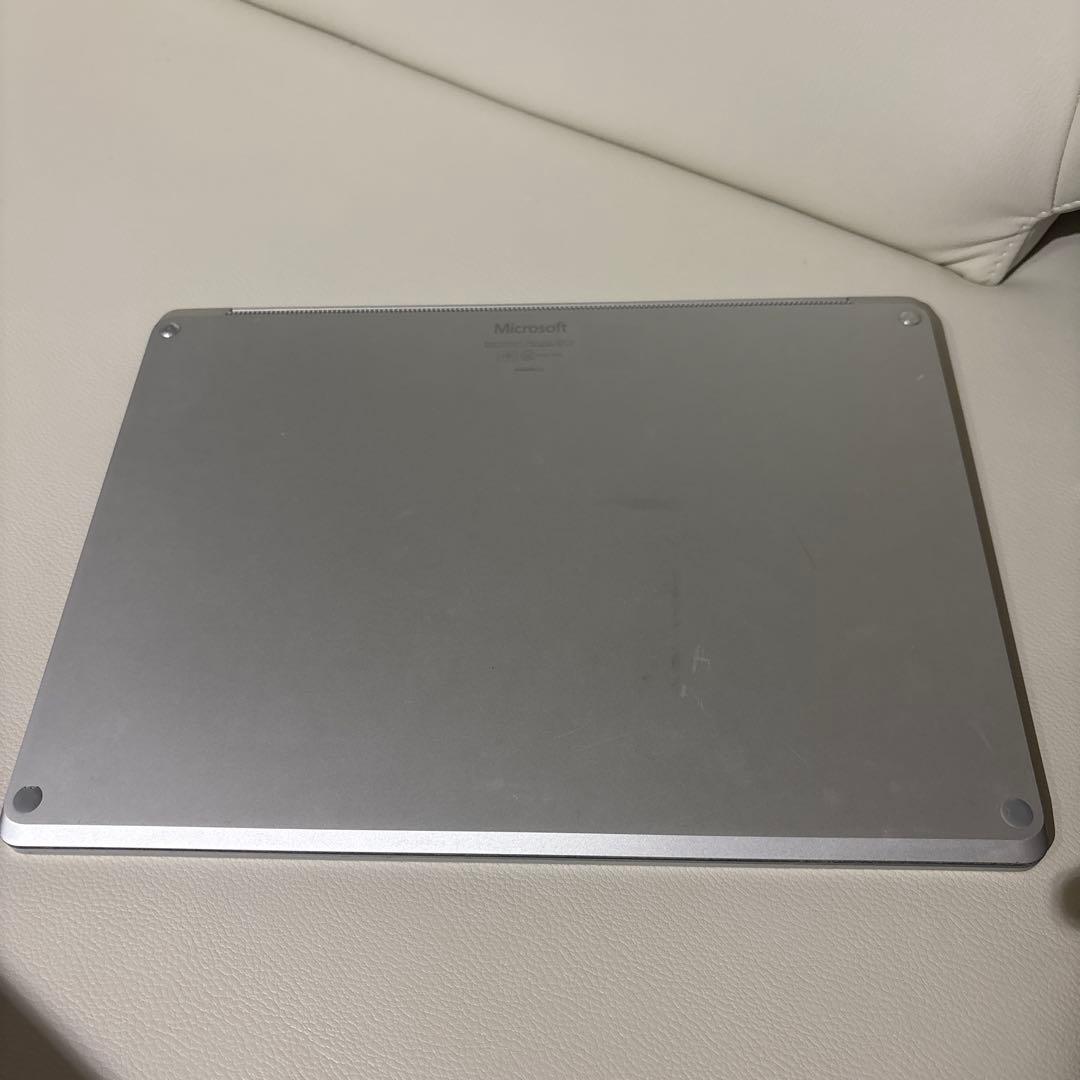 Microsoft Surface Laptop 2 13.5インチ