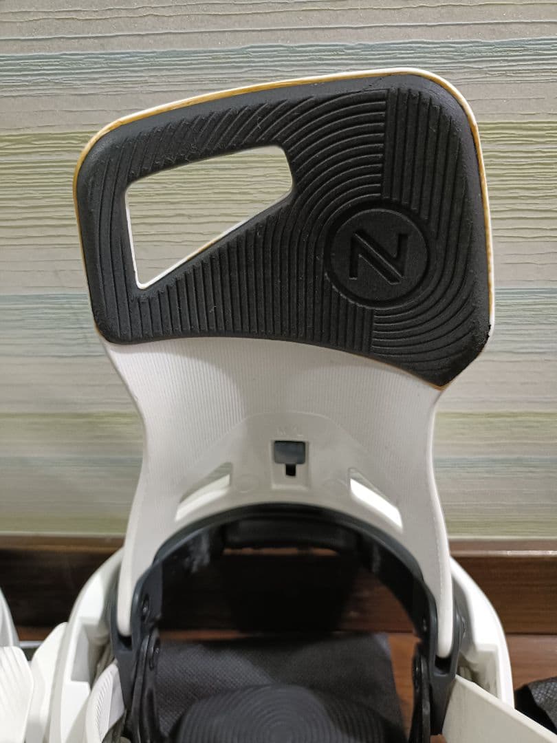 中*司様 Nidecker Supermatic スノーボードバインディング　M