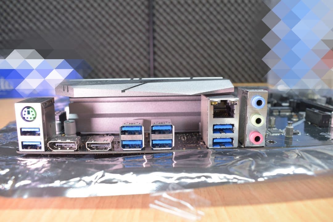 Ryzen7 5800X、ASRock X570 PG4 セット