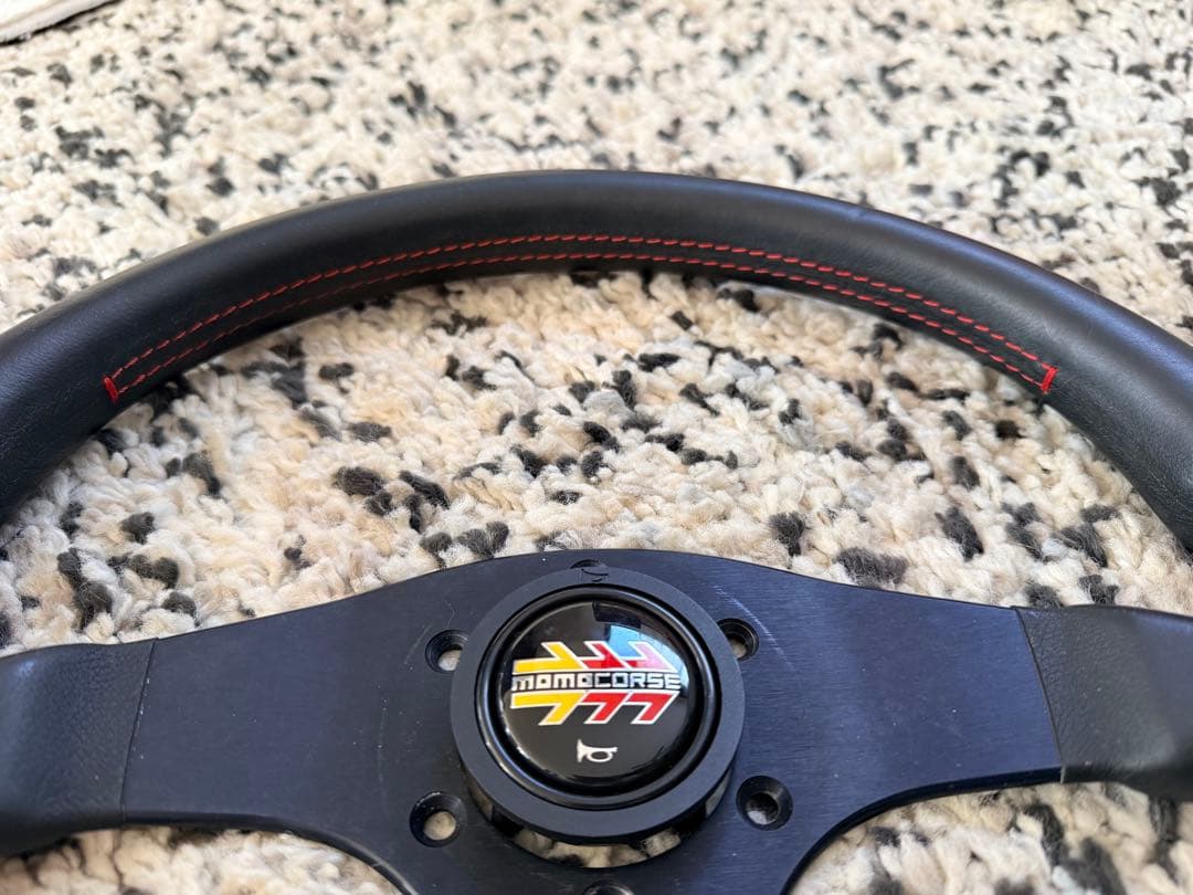 MOMO CORSE ステアリング TYP-D35