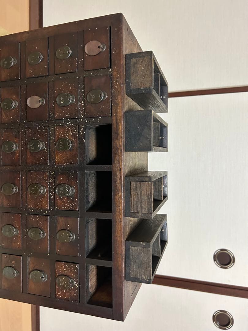 ち*み様 アンティーク　小引出し薬箪笥 昭和初期　木製小引き出し レア物