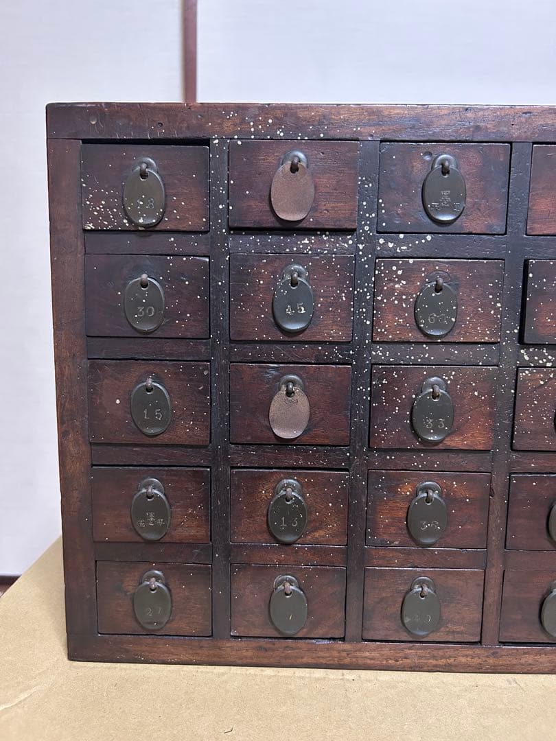 ち*み様 アンティーク　小引出し薬箪笥 昭和初期　木製小引き出し レア物