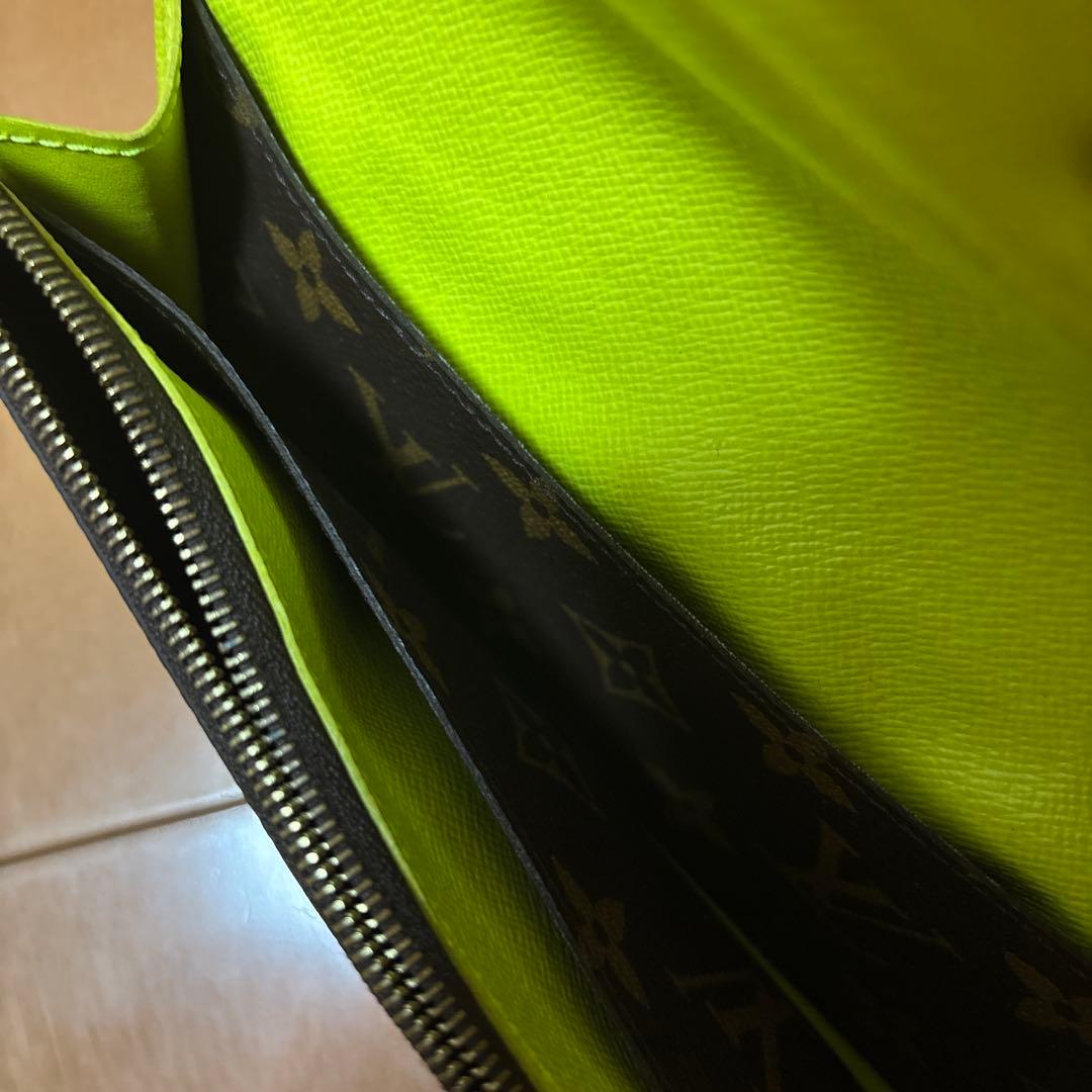 Louis Vuitton 二つ折り財布 モノグラム