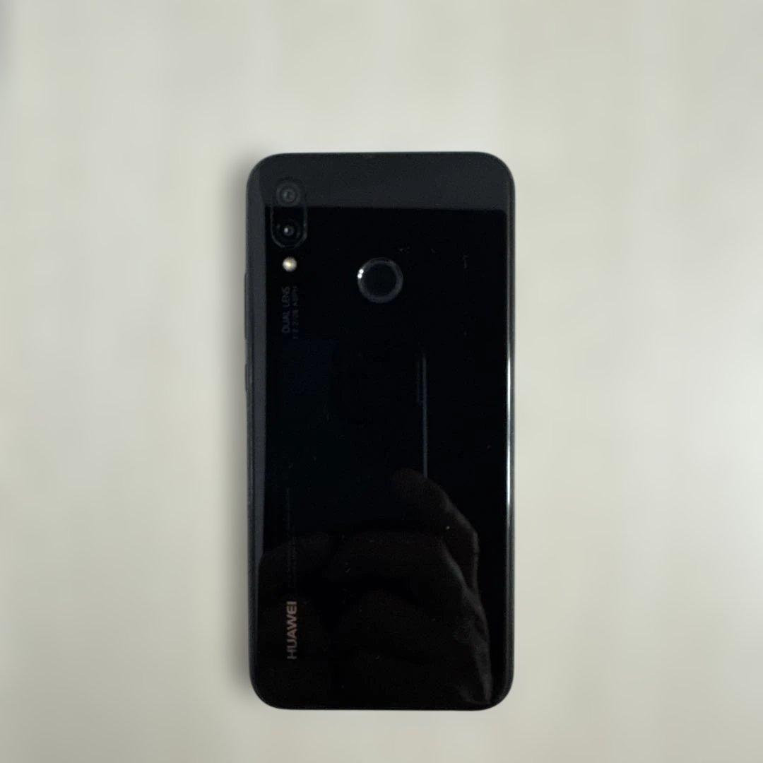 【美品】HUAWEI P20 lite 32GB 新品ケース+ガラスフィルム付